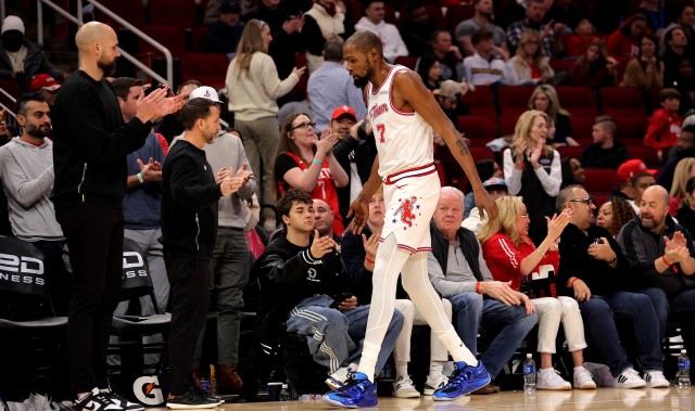 NBA彩经：火箭难胜活塞 太阳擒老鹰 雷霆轻取步行者 雄鹿击退掘金