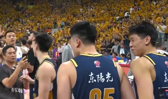 完美电竞-陈海涛乐开了花，广东队赢球奖金翻倍！