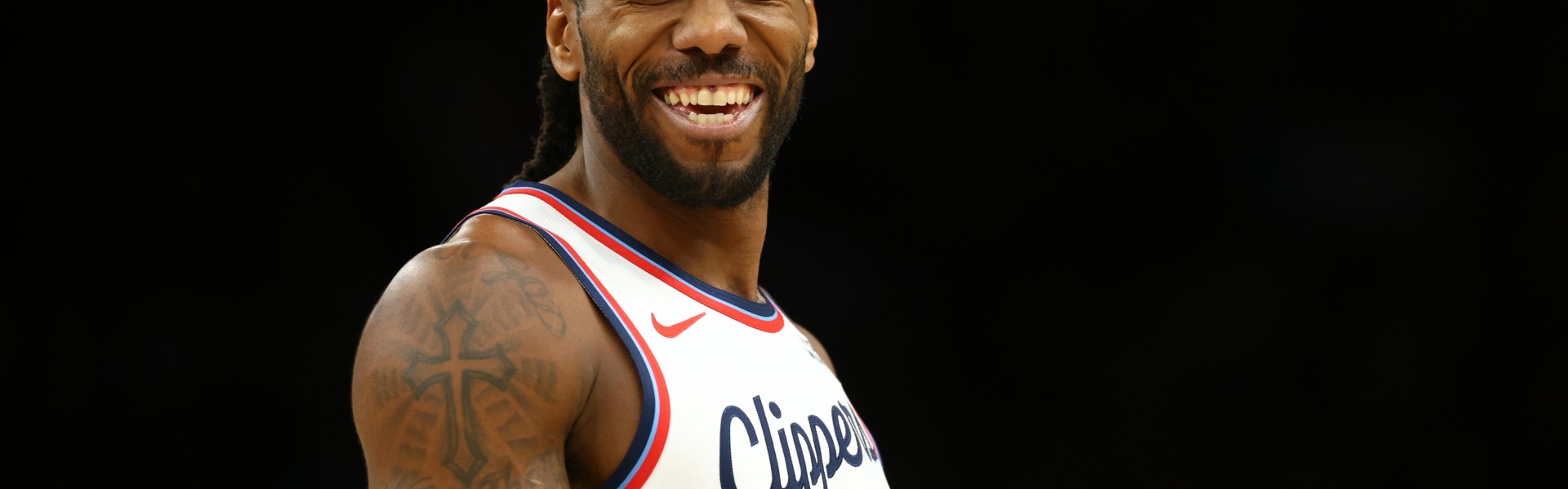 小卡：若有事情发生管理层会通知我 但若他们希望保密我也尊重