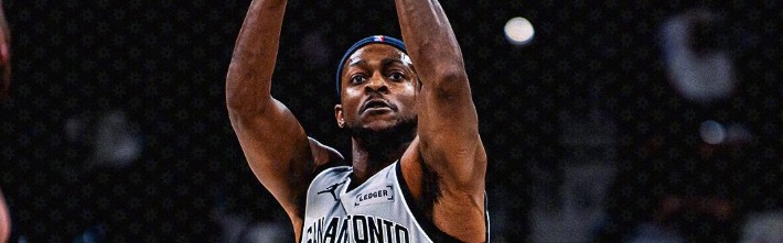 完美电竞体育集团-文班缺阵福克斯25+5+7+3，榜眼秀化身全能战士，马刺力克开拓者